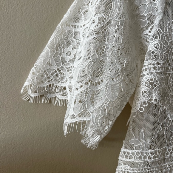Beautiful WHBM Lace Top * Size PS - Picture 4 of 5